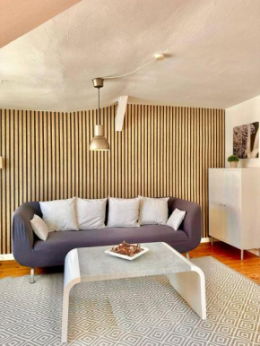 Schönes City-Apartment mit 2 Schlafzimmer, Parkplatz, ruhig und hell, D46-DG